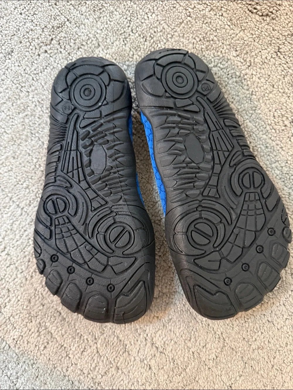 Lindosun Blue Slip-On Water Shoes